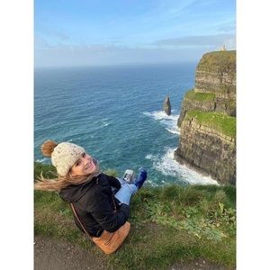 Meet your Posher, Veronica